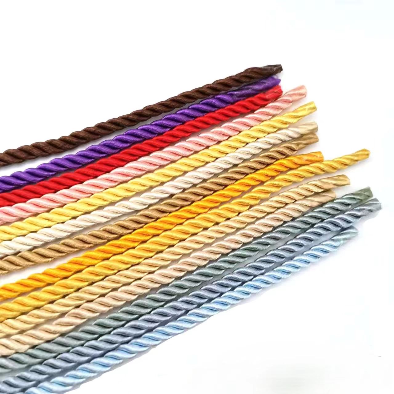 ठोस र colors म्यंड स्ट्रेन्डको रंगीन रेशम डोरी सजावट रेशम डोरी
