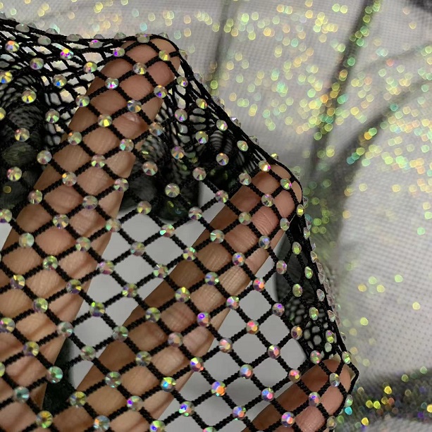Rhinestone कपडा