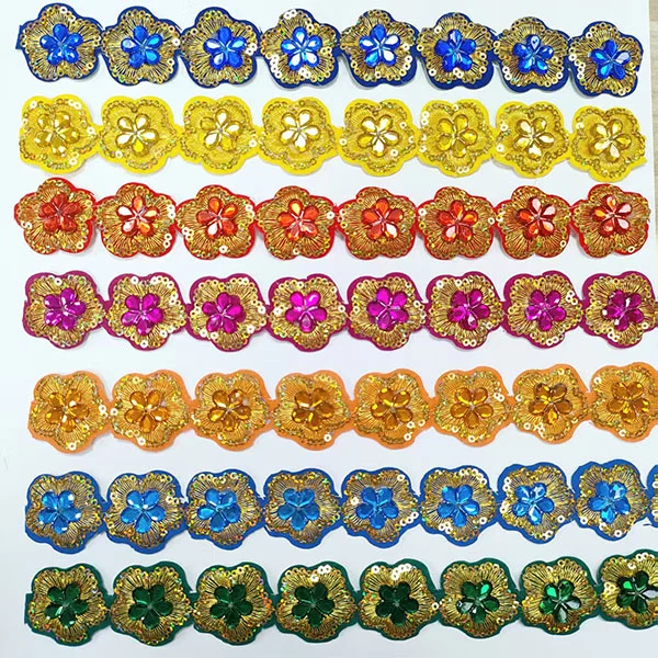 Rhinestone लेस कन्टेनरले बन्धन ल्यासलाई कपडाको लागि ट्रिमिंगको साथ ट्रिममिंगको साथ